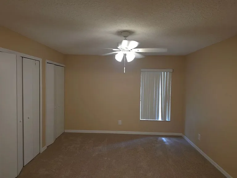 734 S Grand Hwy — Photo 8