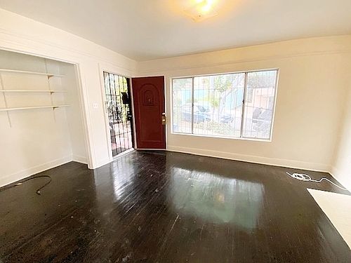 2nd image of 866 N Dillon St