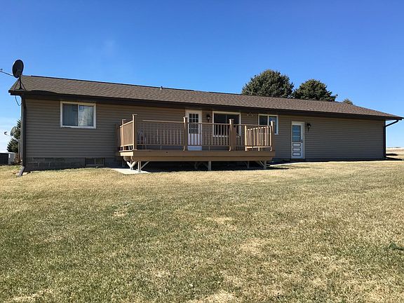 3rd image of 32717 Windmill Ln