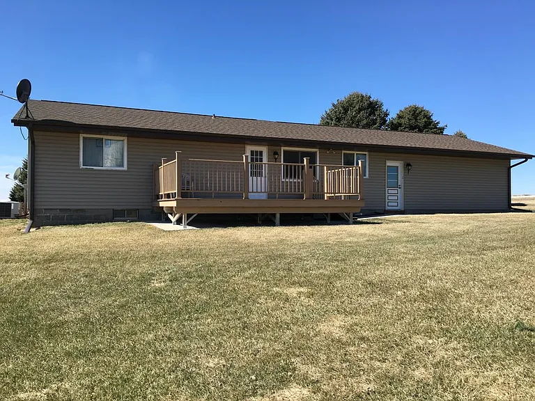 32717 Windmill Ln — Photo 3