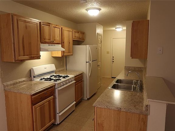 4th image of 4600 Brown Bark Pl #A