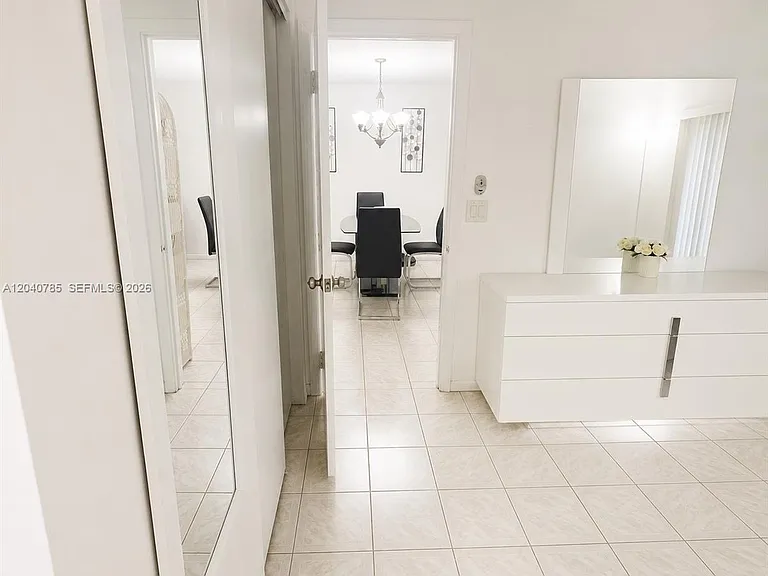 301 Cambridge Rd #306 — Photo 7