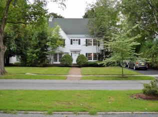 9 Judson Pkwy, Gloversville, NY 12078