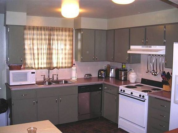 4th image of 12821 E Cataldo Ave