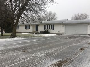 29839 Thornton Dr, Kingston, IL 60145