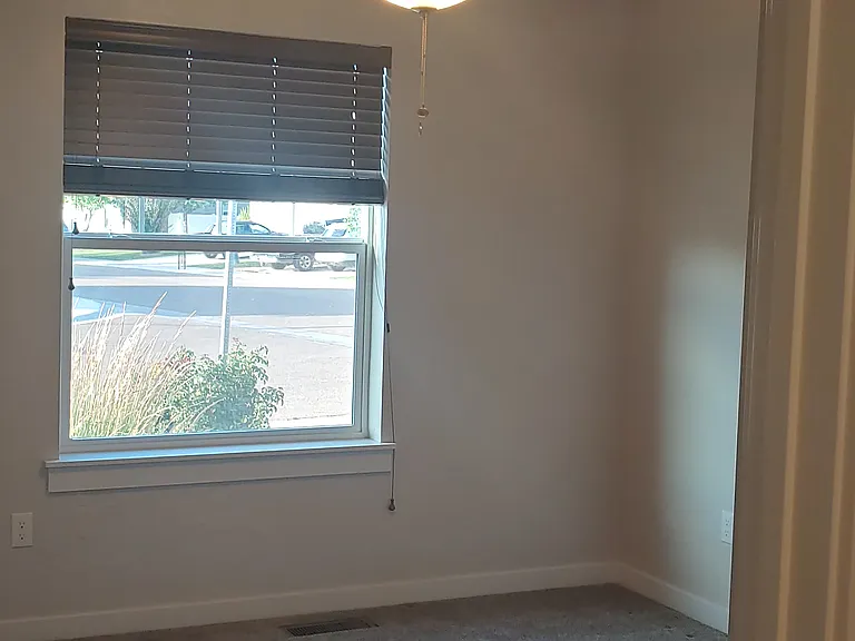 1875 W Deserthawk Dr — Photo 24