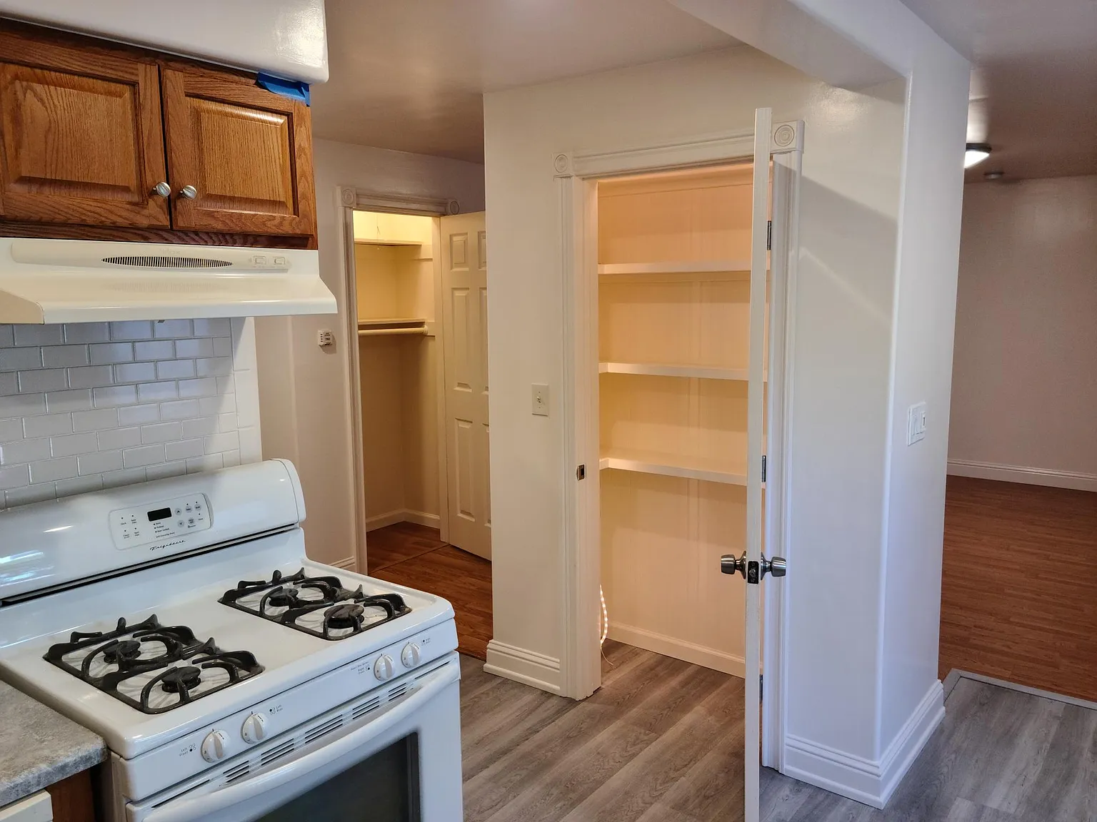 1 bed, 800 sqft, $2,500 — Photo 3