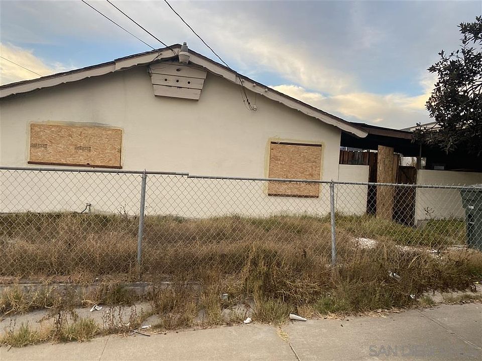 1st image of 1327-29 E 5th St