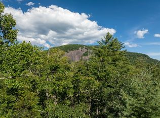 107 Roll Cast Lane, Sapphire, NC 28774