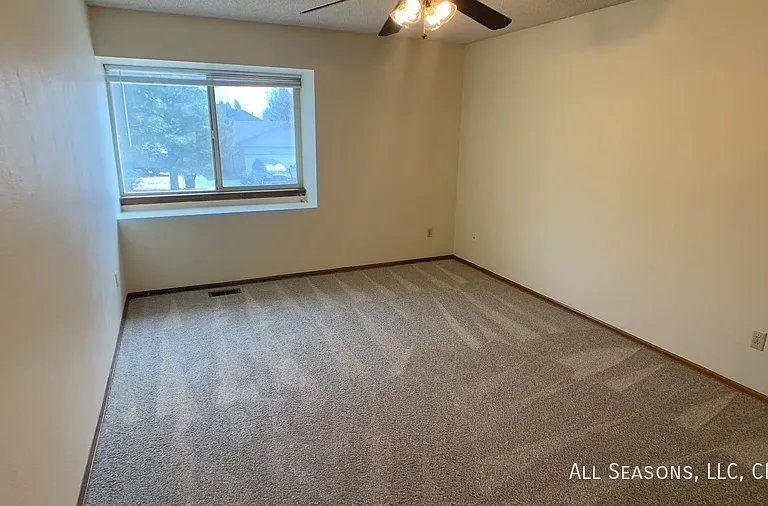 850 Quail Lake Cir — Photo 9