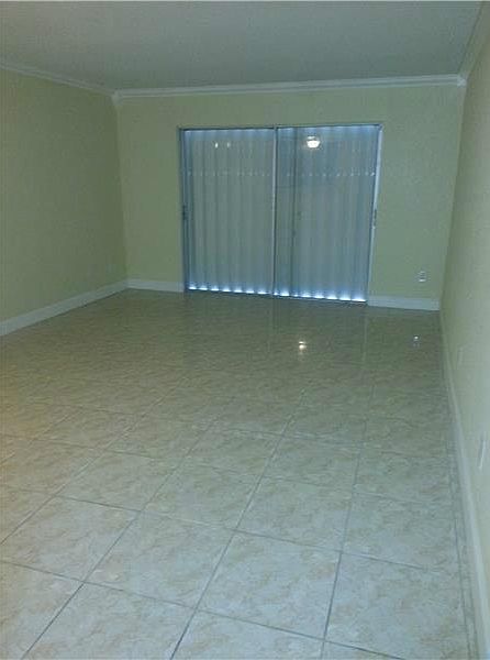 1st image of 15225 NE 6th Ave APT B112