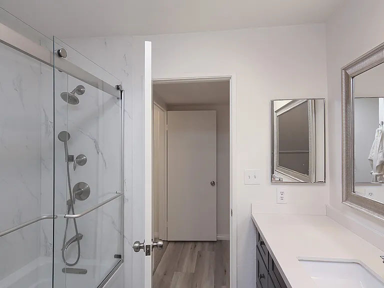 382 E California Blvd #101 — Photo 28