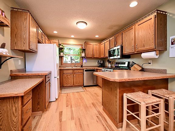 5th image of 1420 Conrad Dr