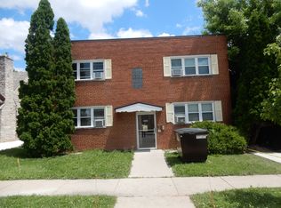 2060 S 90th St #4, Milwaukee, WI 53227