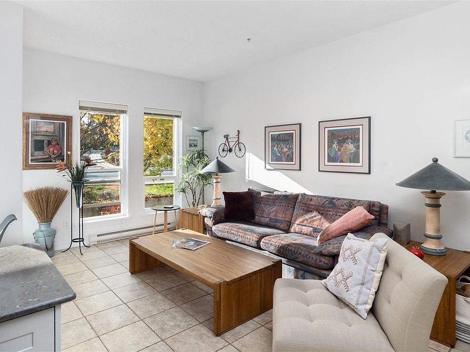 1st image of 3915 Carey Rd #201