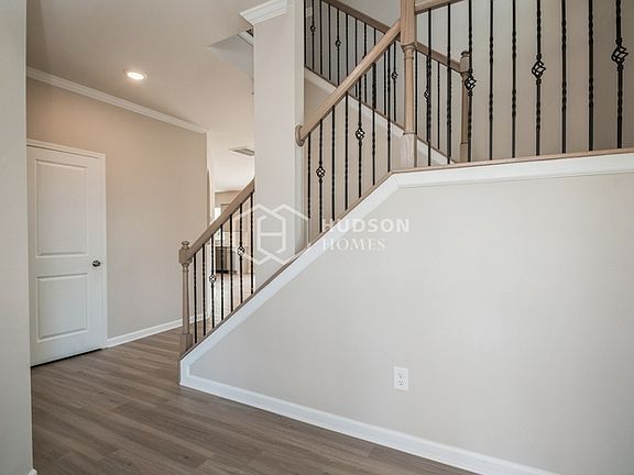 2nd image of 170 Rooster Tail Ln