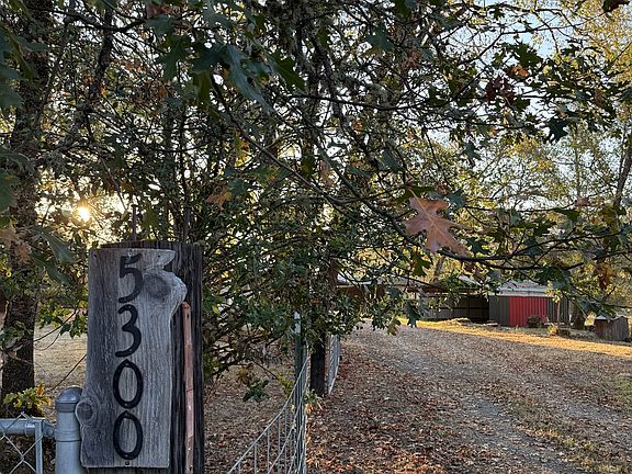 3rd image of 5300 Riddle By Pass Rd