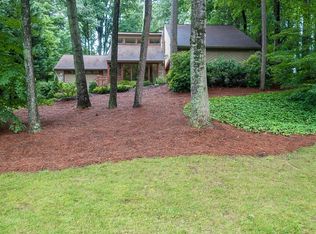 3005 Roxburgh Dr, Roswell, GA 30076