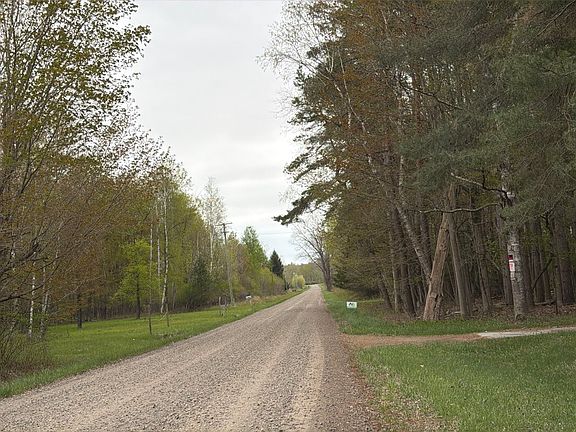 5th image of 4288 Mortimer Line Rd