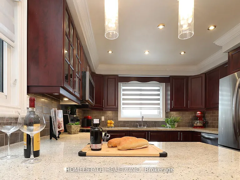 34 Mystic Ave — Photo 17