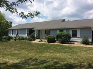 5015 Ashley Wilkes Way, Villa Ridge, MO 63089