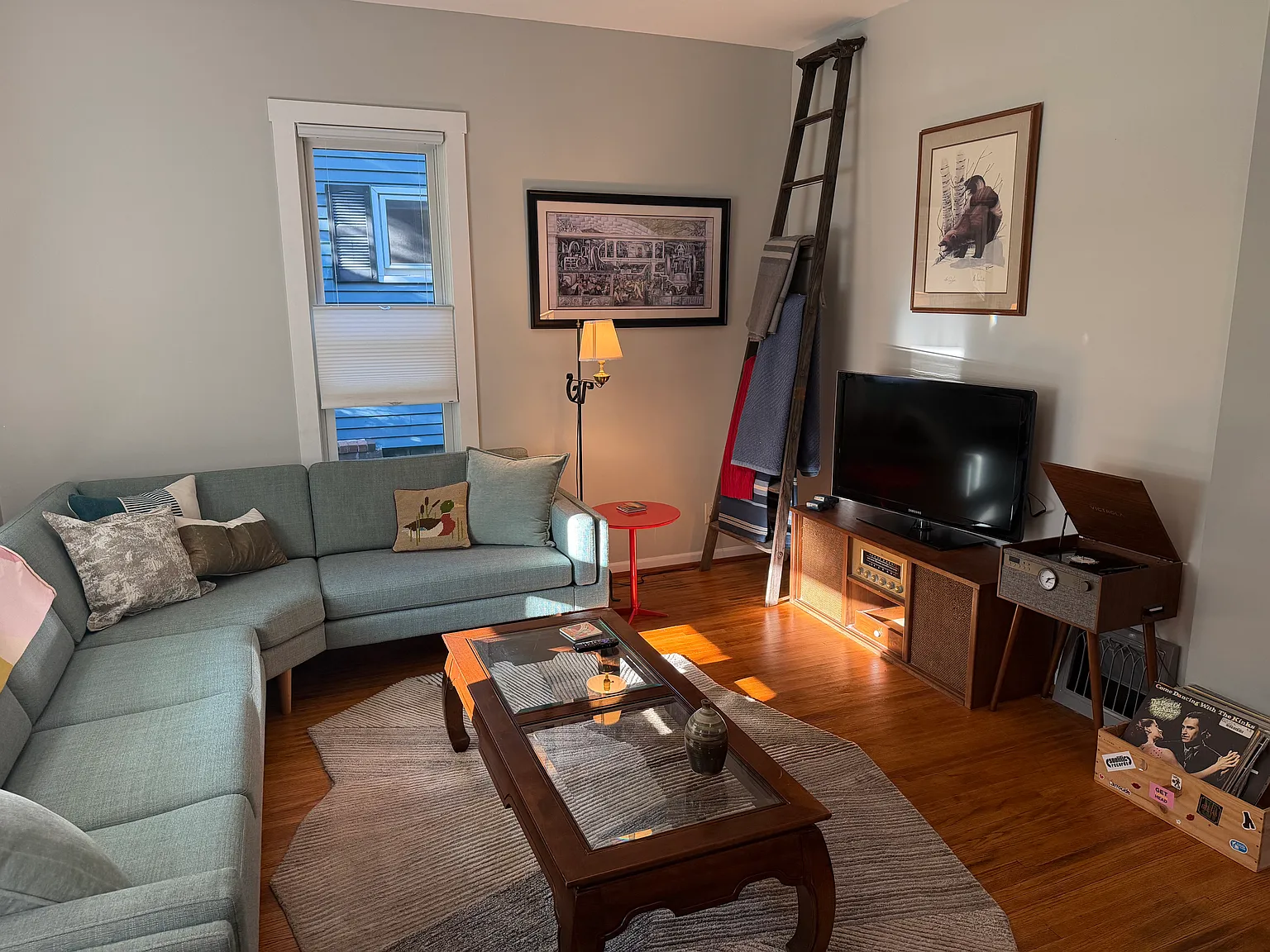 3 bed, 1650 sqft, $3,000 — Photo 4