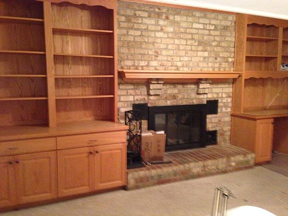 Bookcases/Fireplace