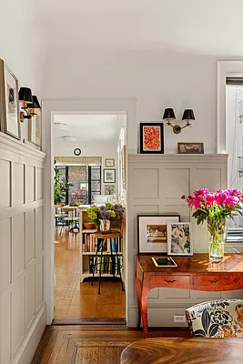 Sold by Compass | media 14