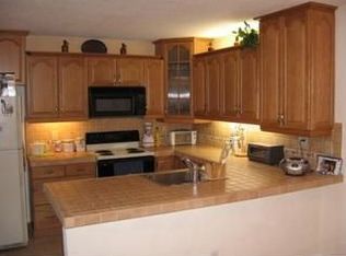 813 SW 119th Way, Davie, FL 33325