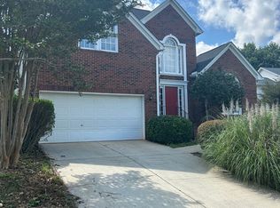 5 Riverton Ct, Greer, SC 29650