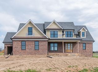 107 Winding Oaks Blvd, Georgetown, KY