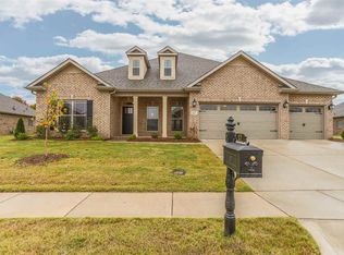 17 Youpon Dr SW, Huntsville, AL 35824