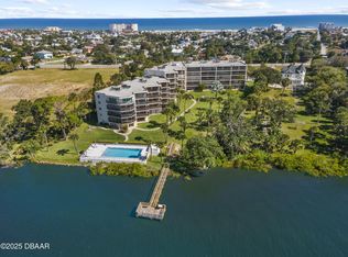 944 S Peninsula Dr APT 110, Daytona Beach, FL 32118