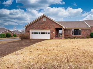 201 Westmeade Ct, Florence, AL 35630