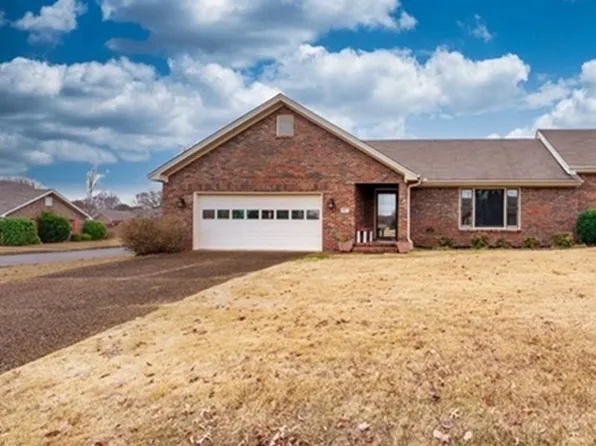 201 Westmeade Ct, Florence, AL 35630