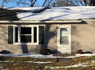 1004 NE 67th St, Gladstone, MO 64118
