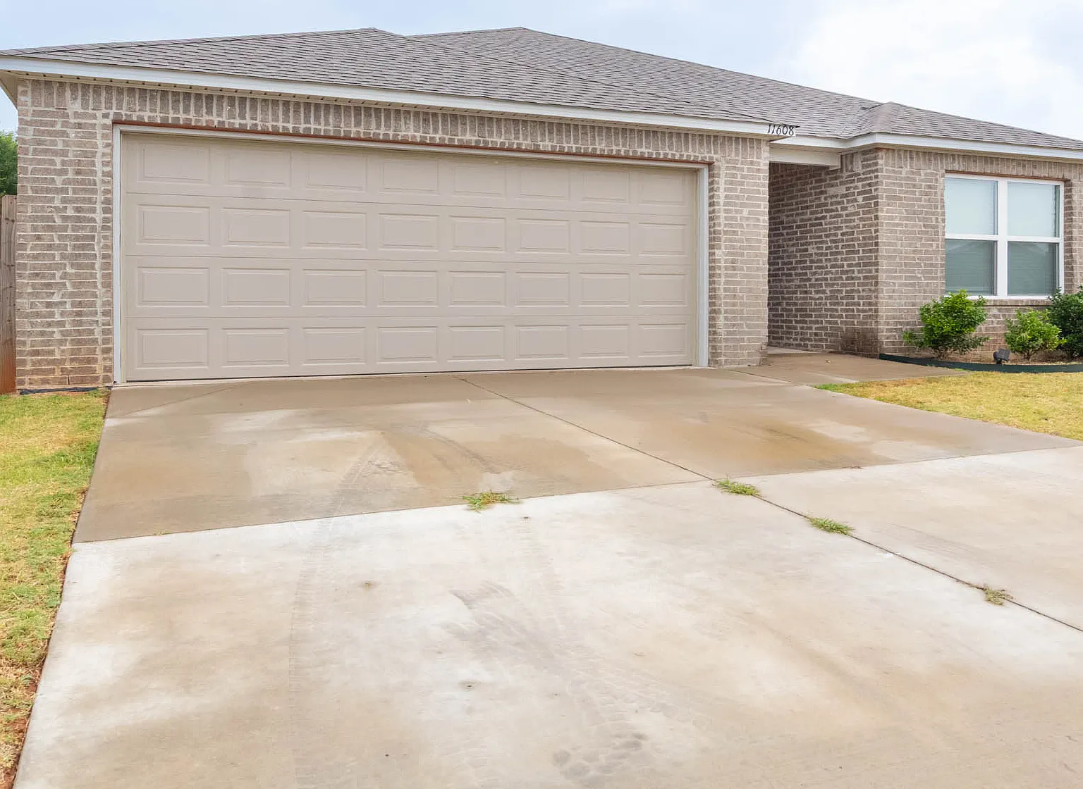 4 bed, 1715 sqft, $1,750 — Photo 3