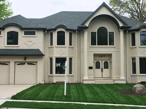 127 Alpine Dr, Closter, NJ 07624