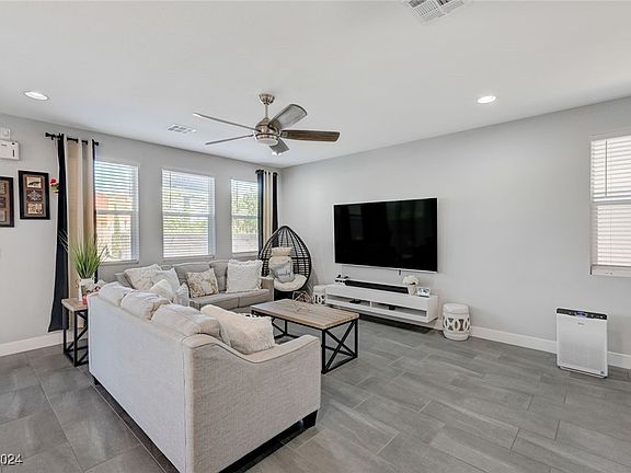 4th image of 3048 Cipro Ave