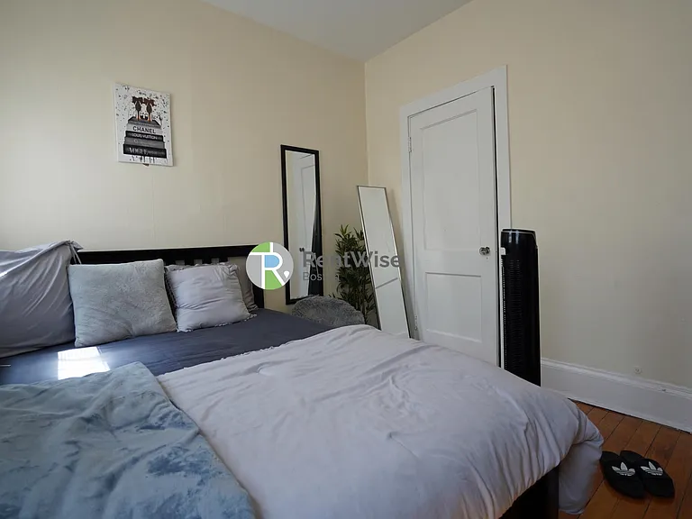1210 Commonwealth Ave #7 — Photo 9