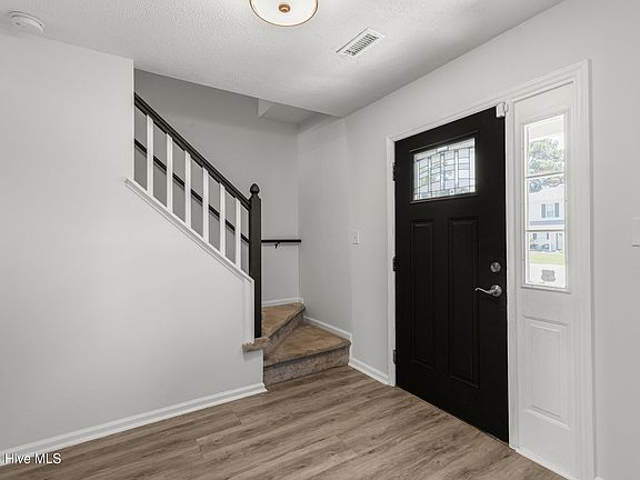 4th image of 4914 Gate Post Lane