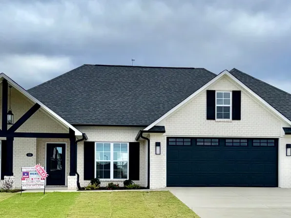 135 Ardent Cv, Medina, TN 38355