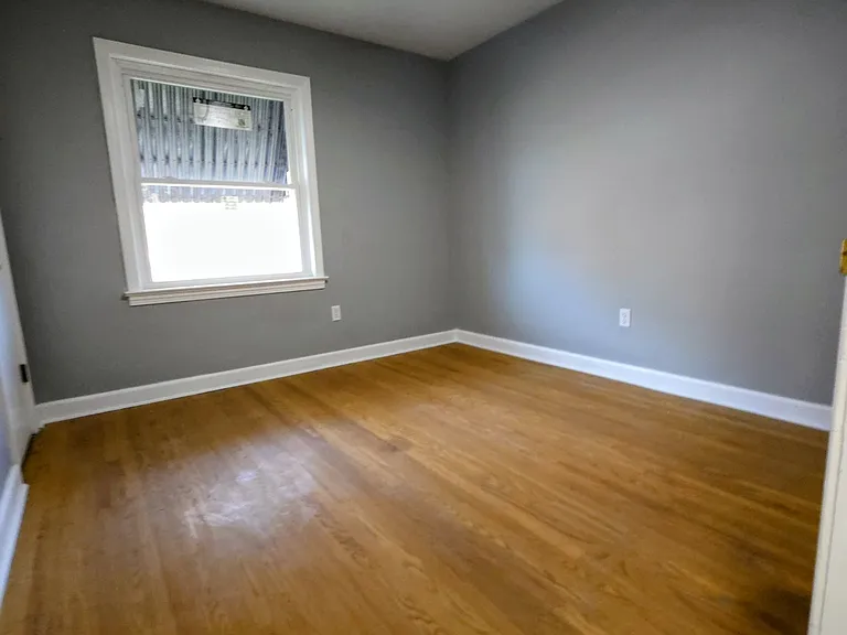 1803 Algonquin Pkwy #F1 — Photo 6