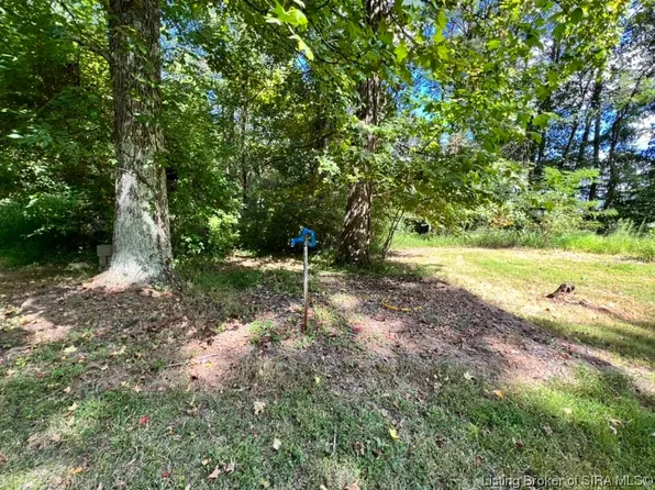 3160 S Mulberry Street, Lexington, IN 47138