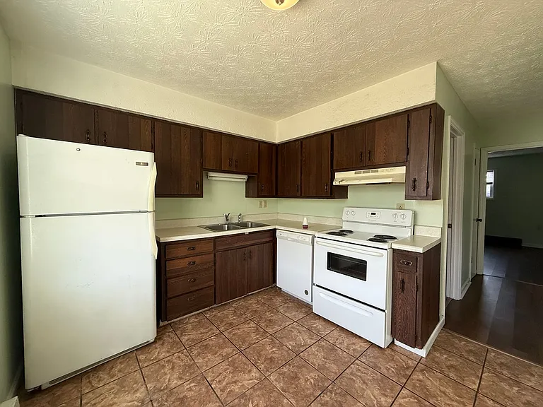 262 S Rufe Taylor Rd — Photo 11