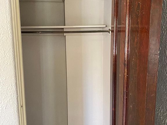 4th image of 3358 Wunder Ave APT 4