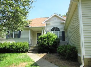 2275 Buffalo Valley Rd, Cookeville, TN 38501