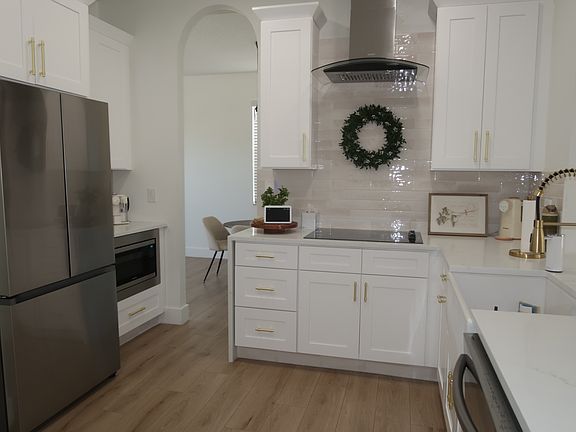 2nd image of 3148 Downan Point Dr