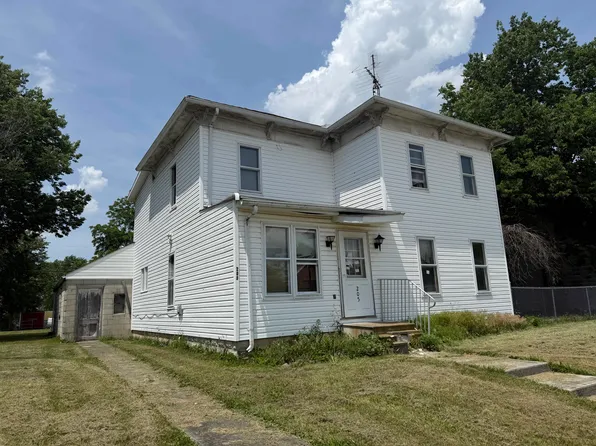 205 N Main St, Mendon, OH 45862