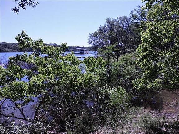 3rd image of 1289 Lake Shore Dr